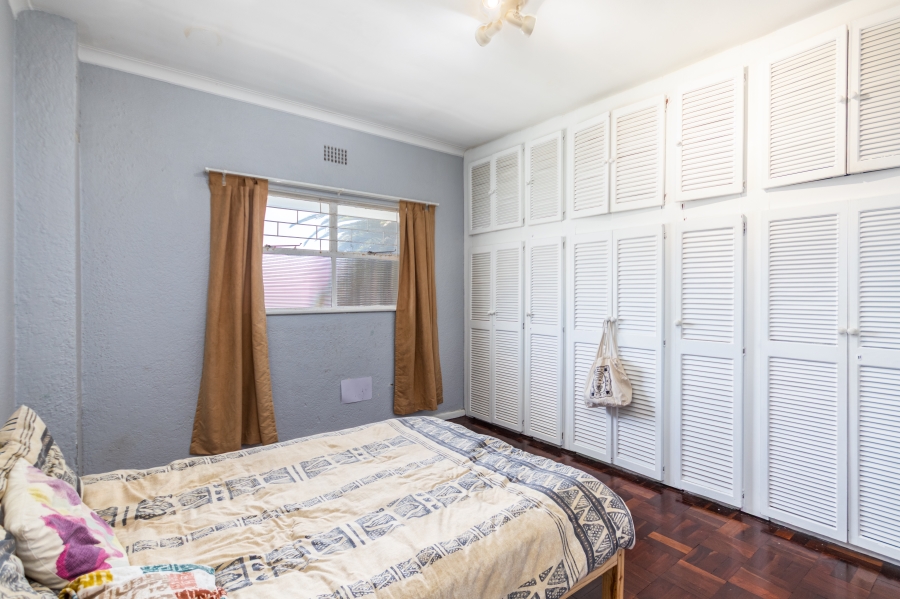 1 Bedroom Property for Sale in Kenilworth Western Cape
